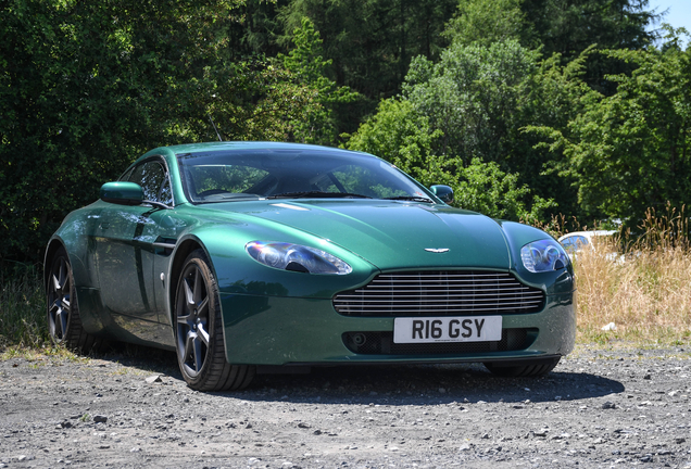 Aston Martin V8 Vantage