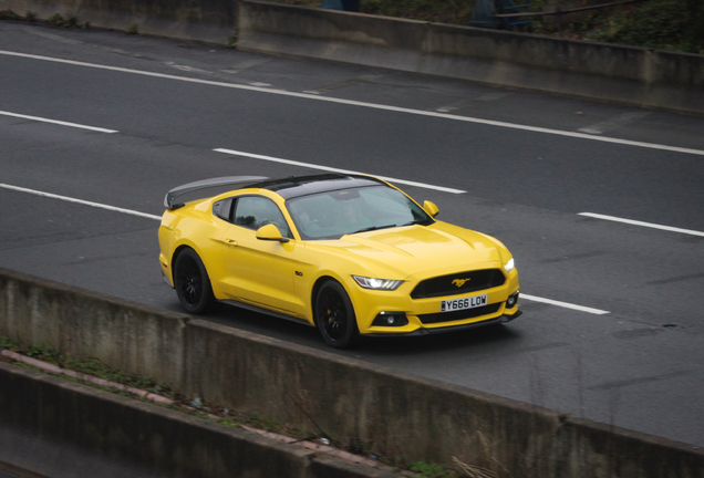 Ford Mustang GT 2015