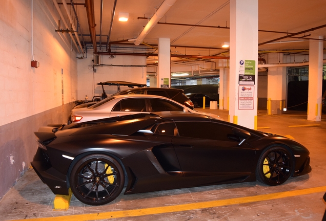 Lamborghini Aventador LP720-4 Roadster 50° Anniversario