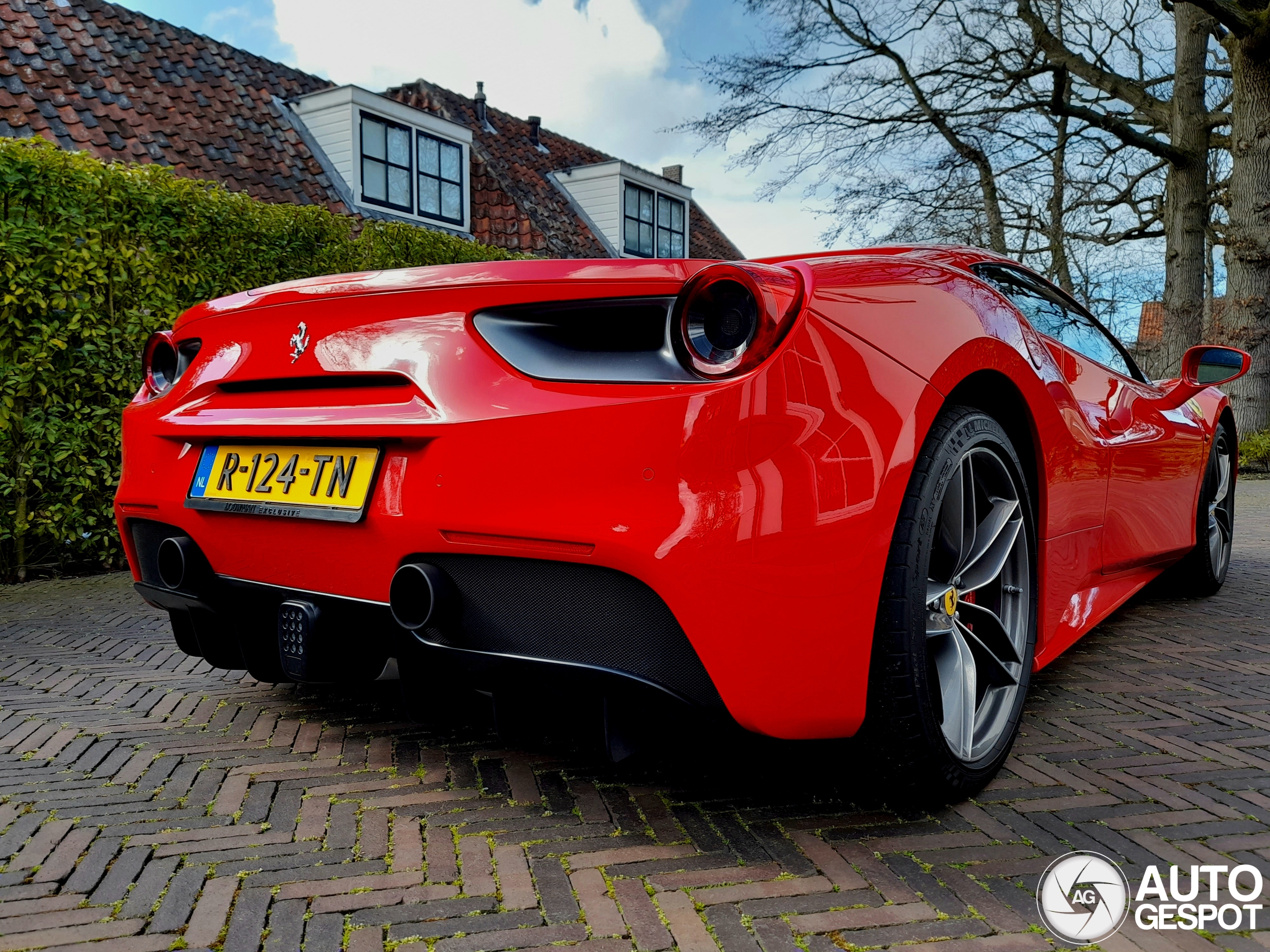 Ferrari 488 Spider