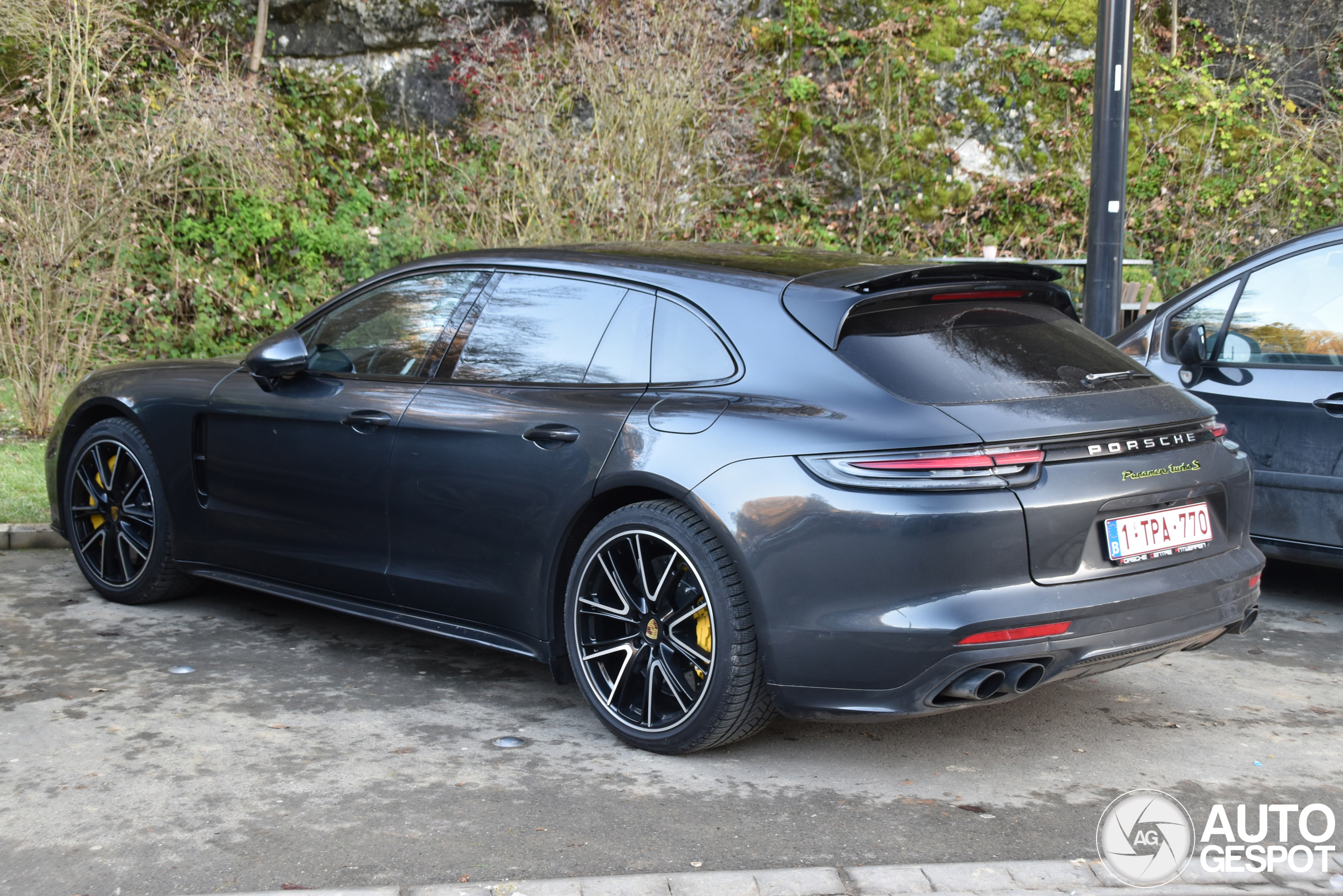 Porsche 971 Panamera Turbo S E-Hybrid Sport Turismo