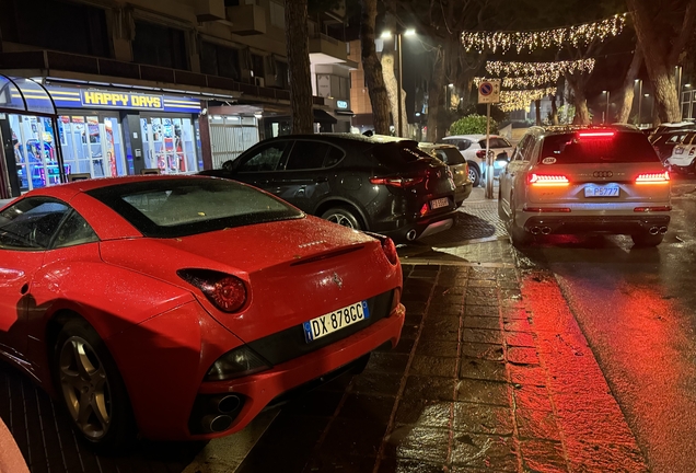 Ferrari California