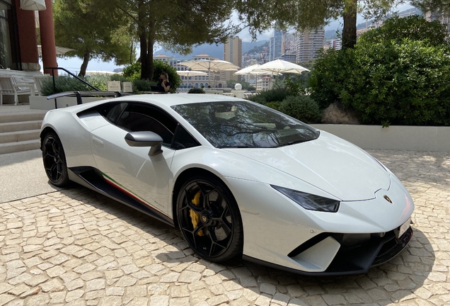 Lamborghini Huracán LP640-4 Performante