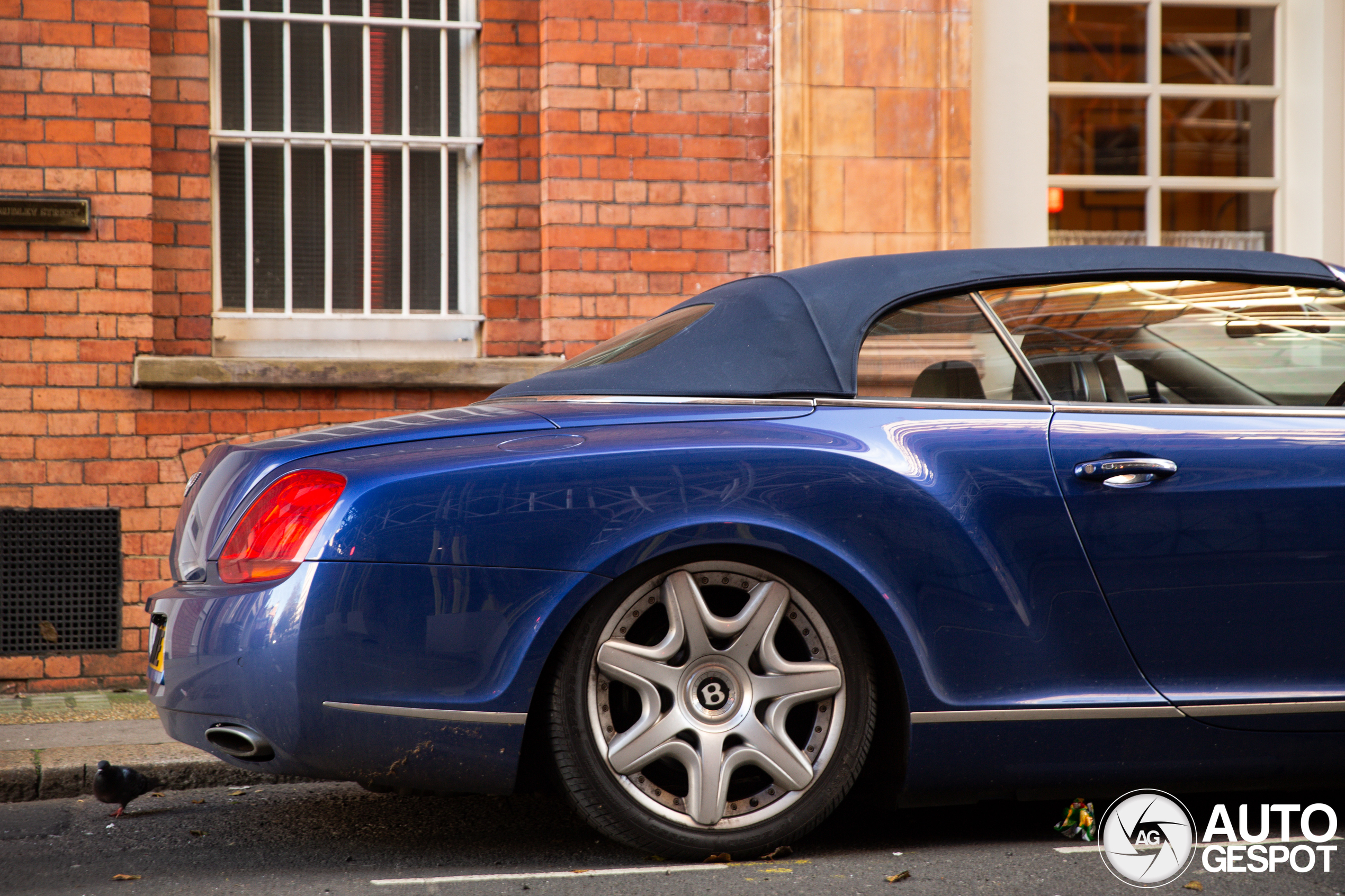 Bentley Continental GTC