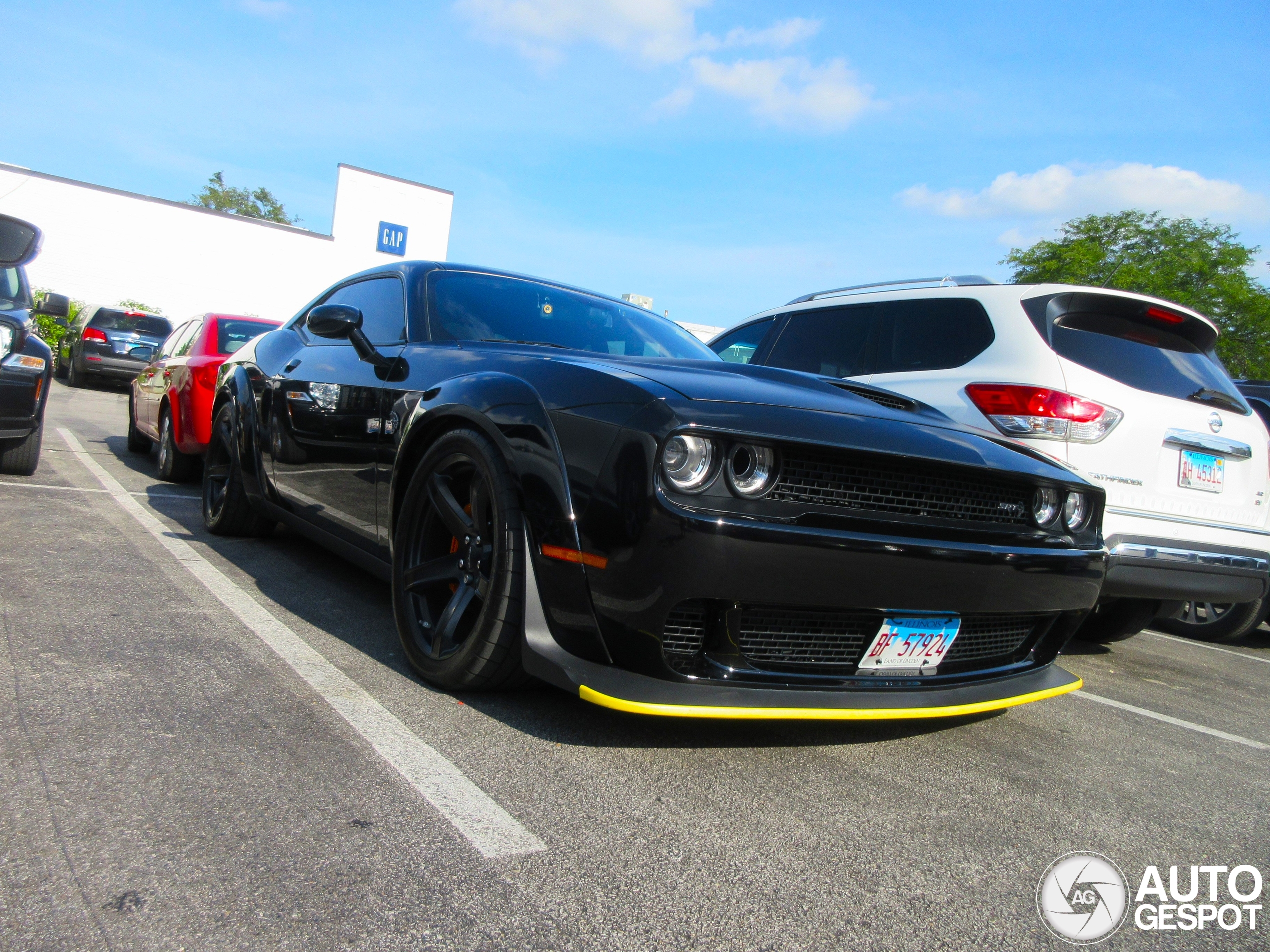 Dodge Challenger SRT Hellcat Widebody