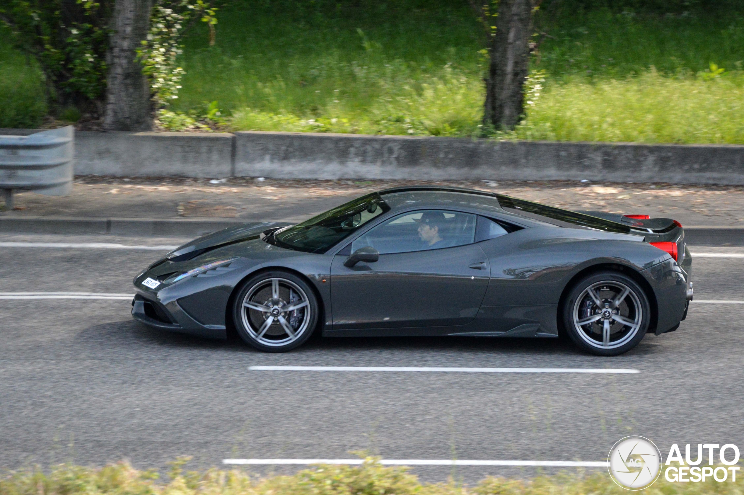 Ferrari 458 Speciale