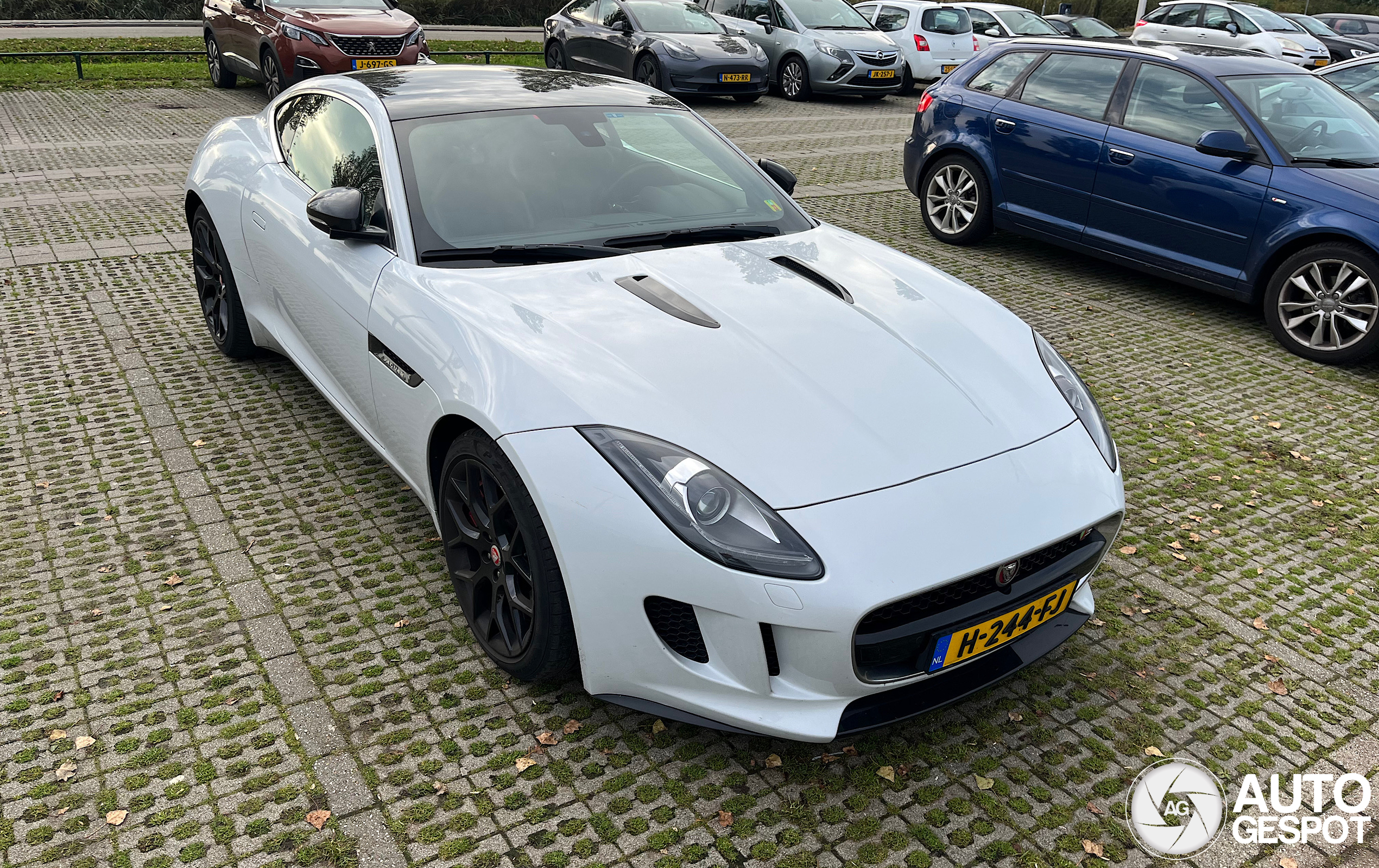 Jaguar F-TYPE S Coupé