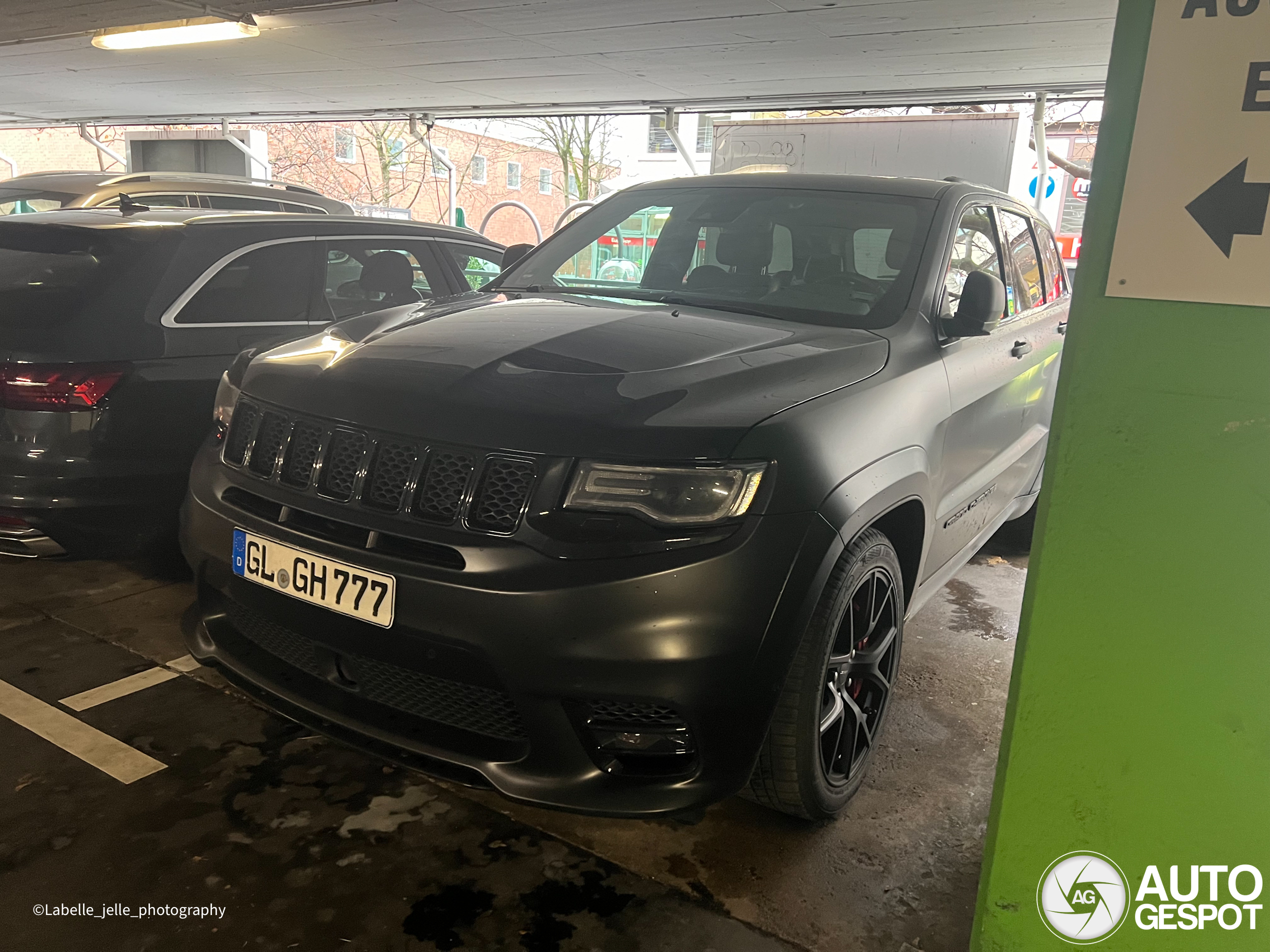 Jeep Grand Cherokee SRT 2013