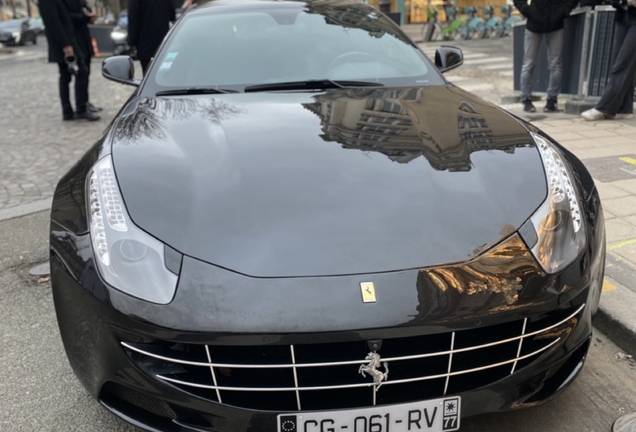 Ferrari FF