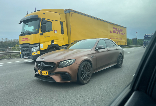 Mercedes-AMG E 63 S W213