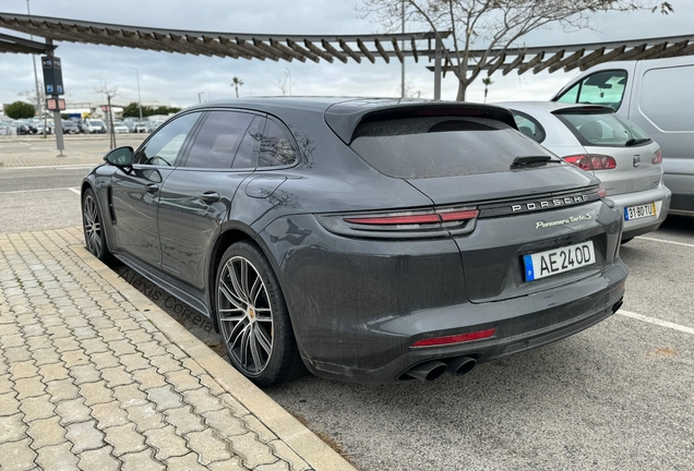 Porsche 971 Panamera Turbo S E-Hybrid Sport Turismo