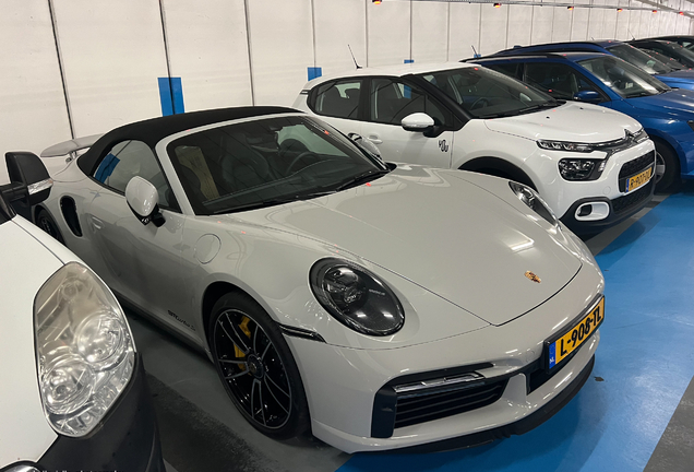 Porsche 992 Turbo S Cabriolet