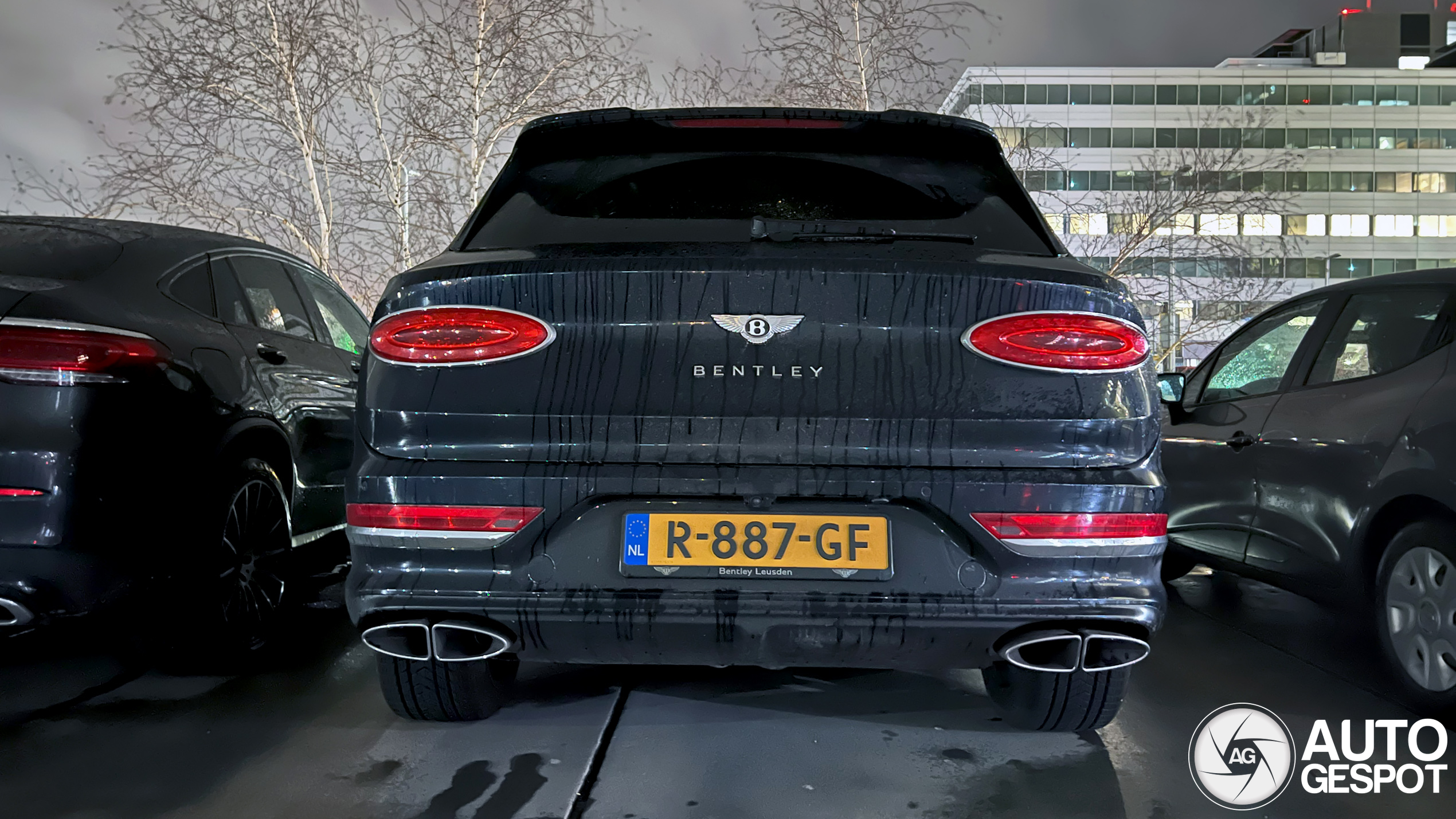 Bentley Bentayga V8 2021