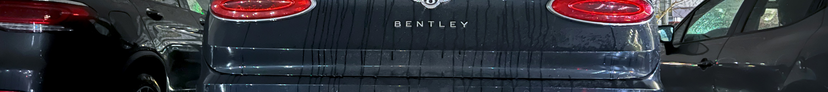 Bentley Bentayga V8 2021