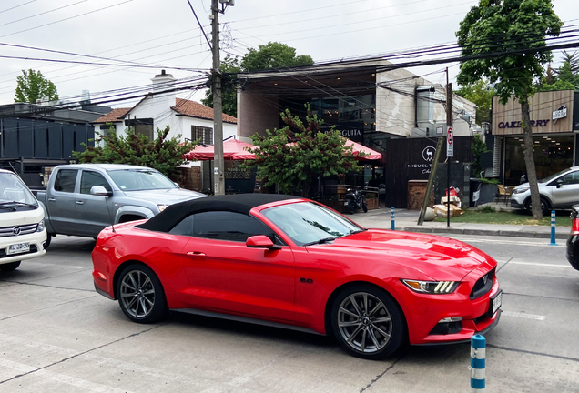 Ford Mustang GT Convertible 2015