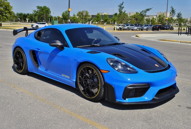 Porsche 718 Cayman GT4 RS Weissach Package