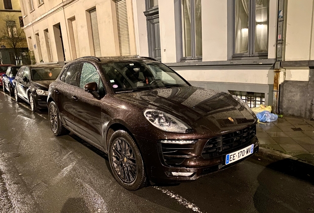 Porsche 95B Macan GTS