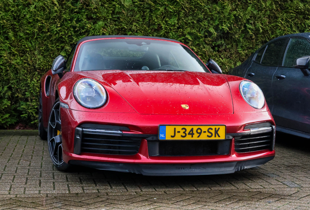 Porsche 992 Turbo S Cabriolet