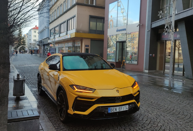 Lamborghini Urus