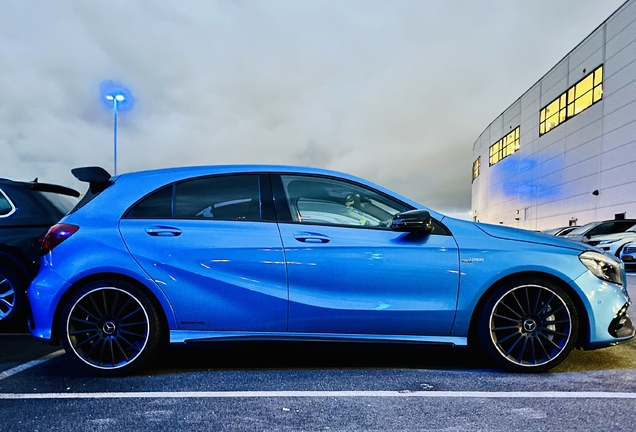 Mercedes-AMG A 45 W176 2015