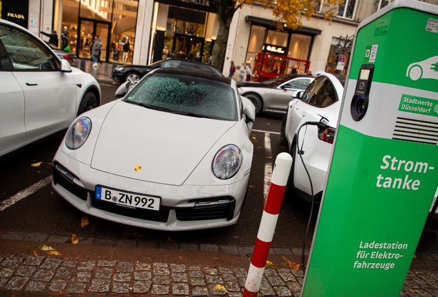 Porsche 992 Turbo