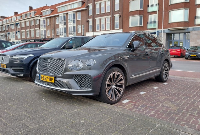 Bentley Bentayga Hybrid 2021