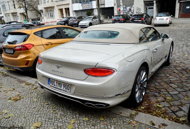 Bentley Continental GTC V8 2020 Mulliner