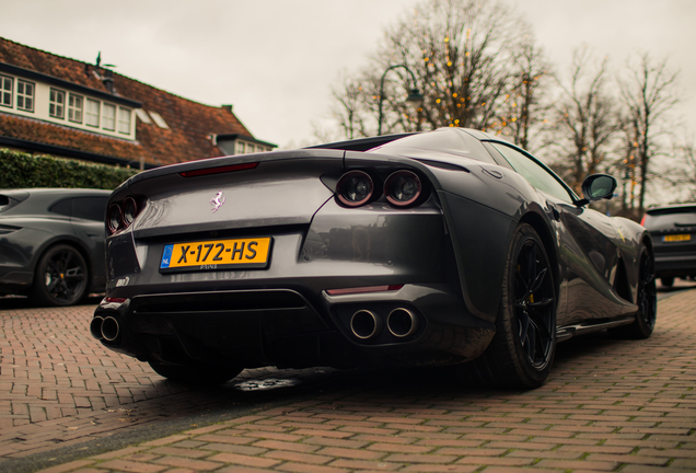 Ferrari 812 GTS