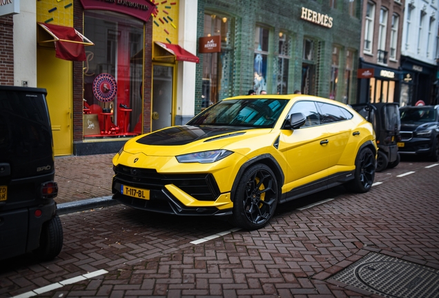 Lamborghini Urus Performante