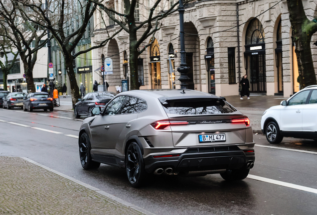 Lamborghini Urus Performante