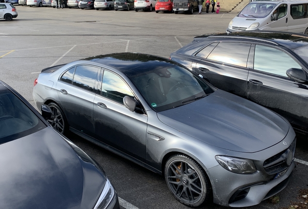 Mercedes-AMG E 63 S W213