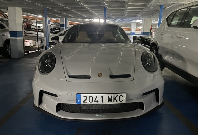 Porsche 992 GT3 Touring