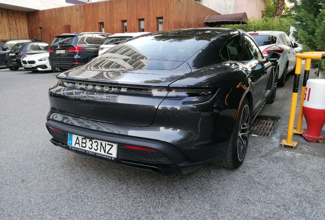 Porsche Taycan Turbo