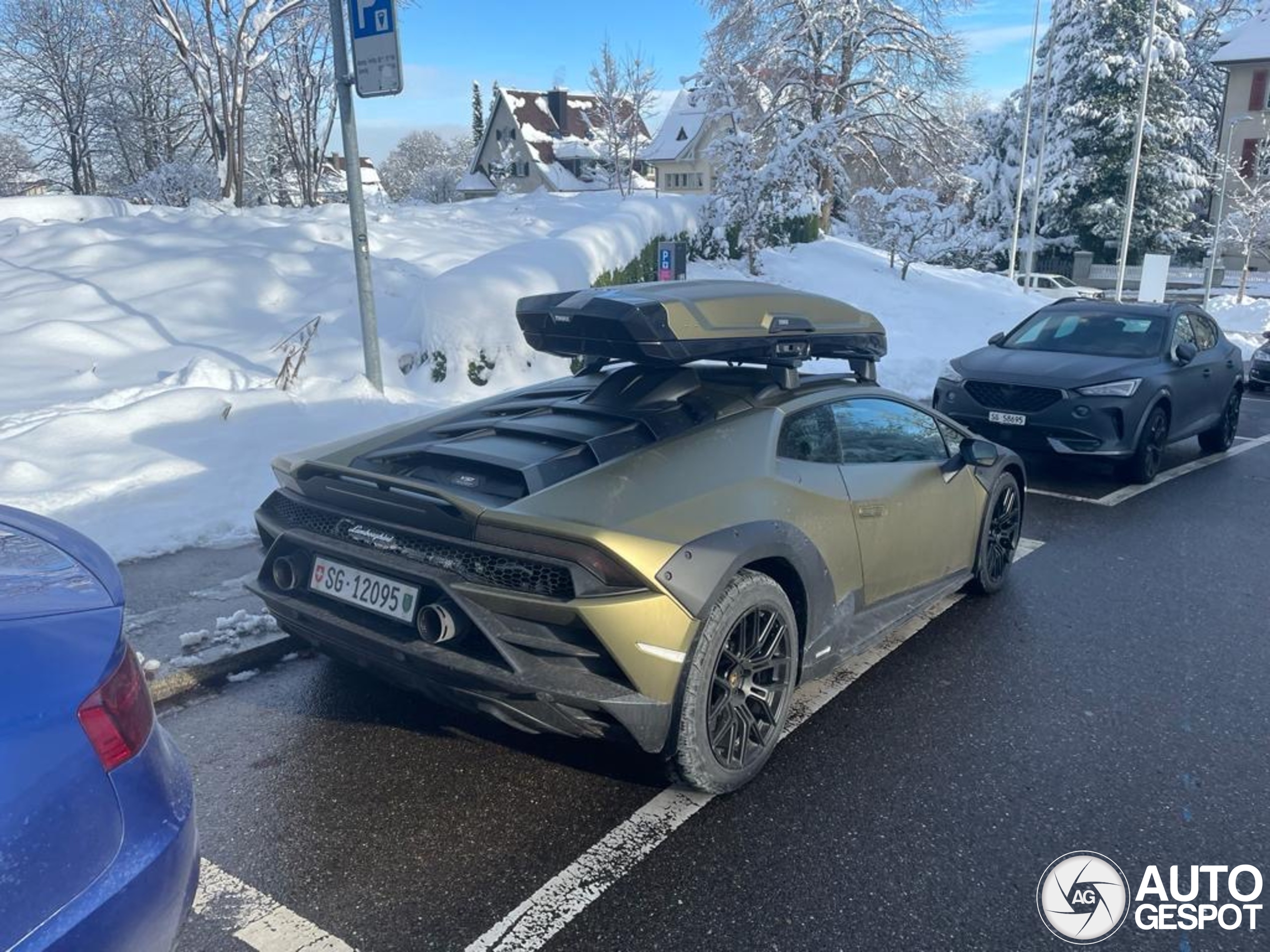 This is how the Lamborghini Huracán LP610-4 Sterrato should be used