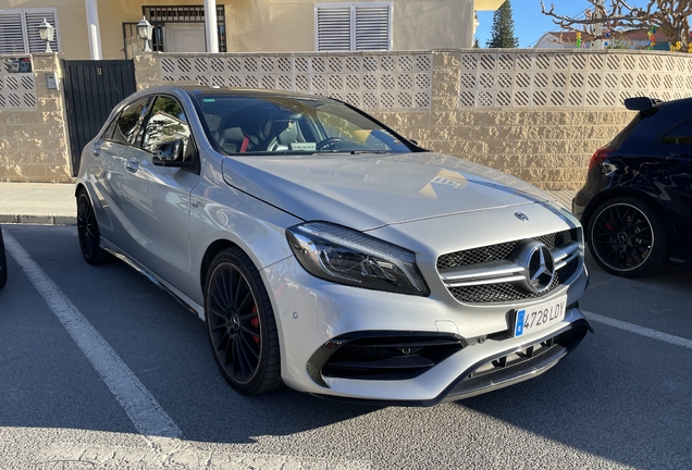 Mercedes-AMG A 45 W176 2015