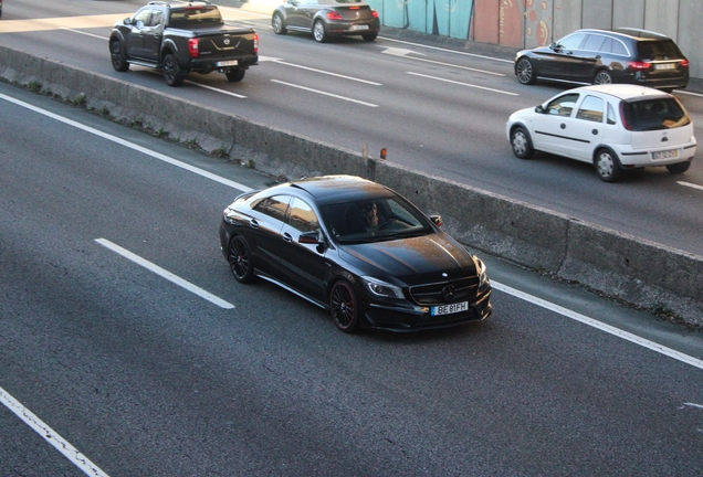 Mercedes-Benz CLA 45 AMG C117