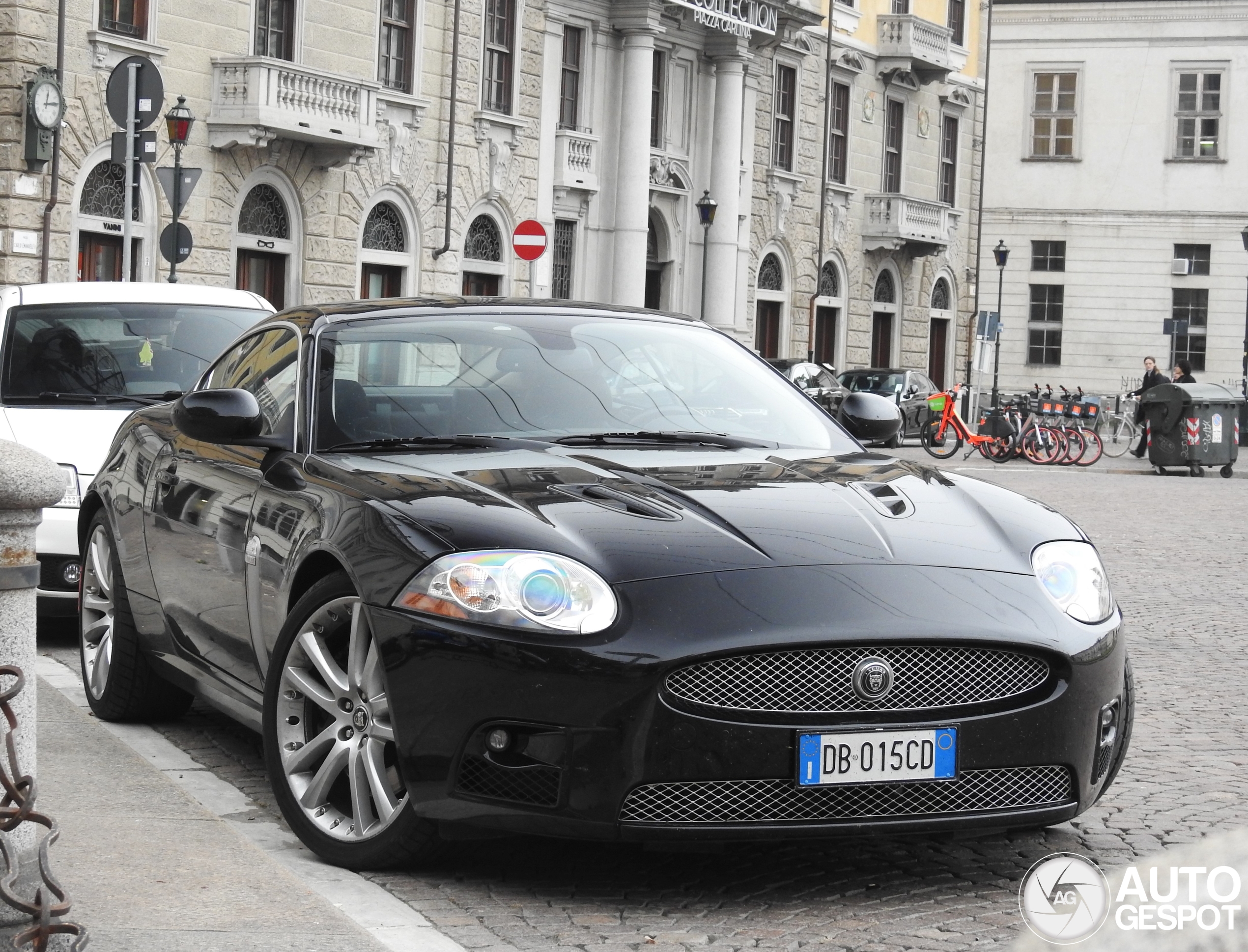 Jaguar XKR 2006