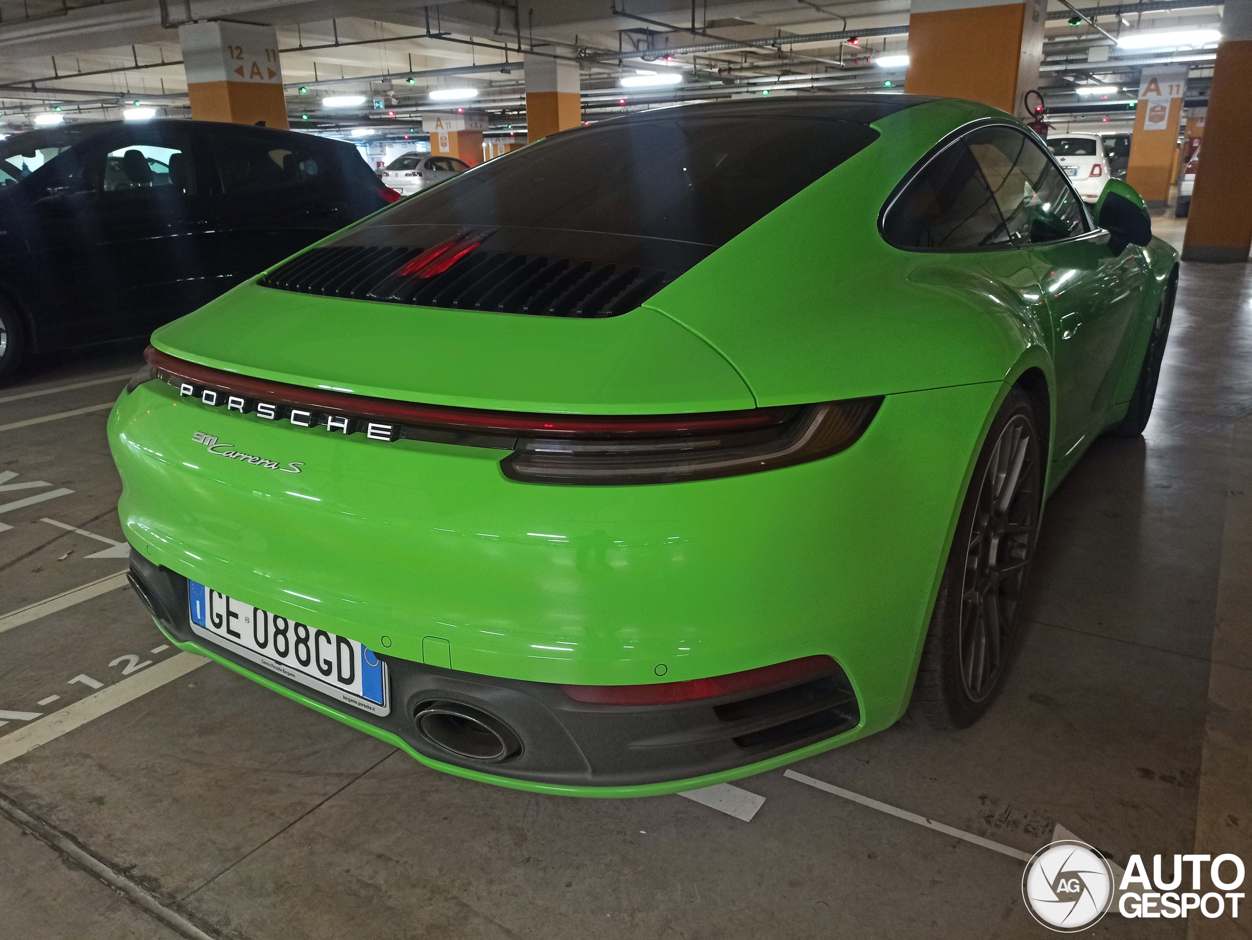 Porsche 992 Carrera S