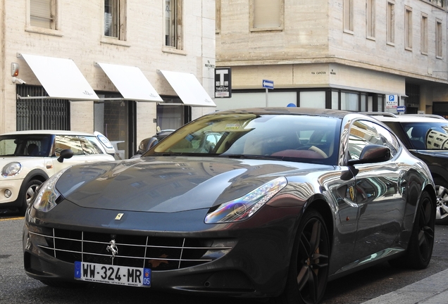 Ferrari FF