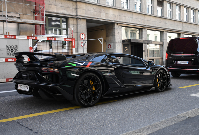 Lamborghini Aventador LP770-4 SVJ