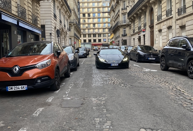 Lamborghini Huracán LP640-4 Performante Spyder