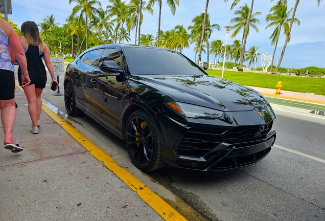 Lamborghini Urus