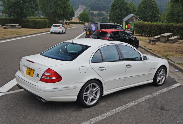 Mercedes-Benz E 55 AMG