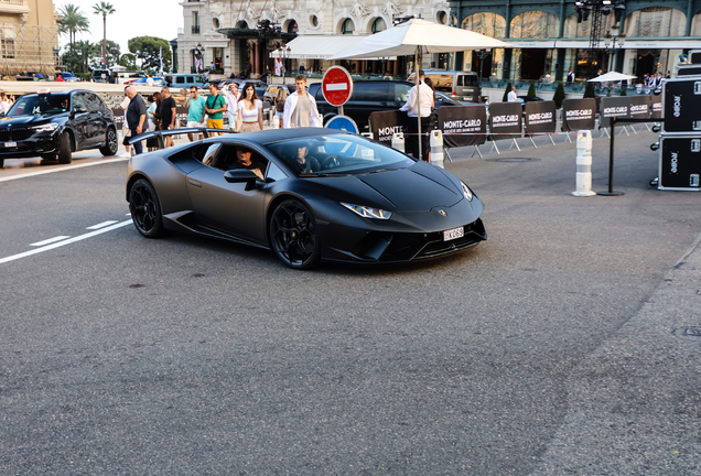 Lamborghini Huracán LP640-4 Performante