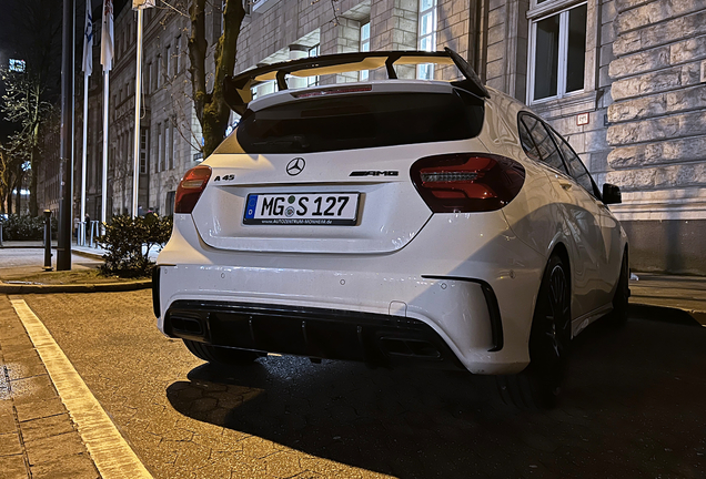 Mercedes-AMG A 45 W176 2015