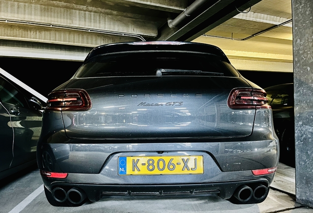 Porsche 95B Macan GTS