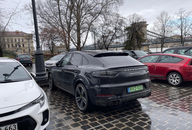 Porsche Cayenne Coupé Turbo S E-Hybrid