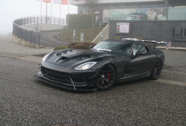 SRT 2016 Viper ACR Extreme