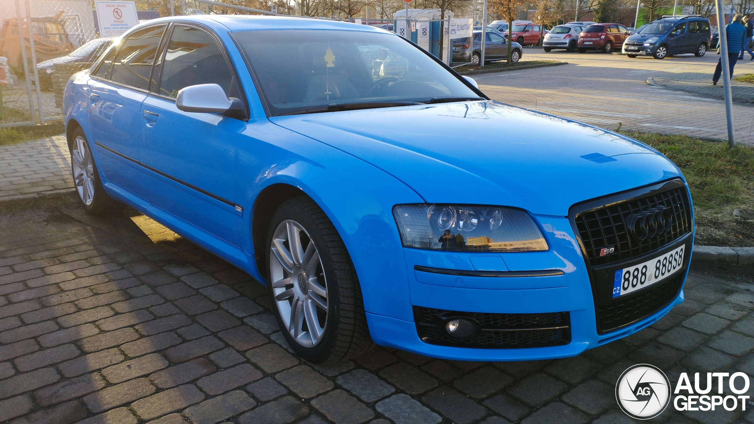 Audi S8 D3