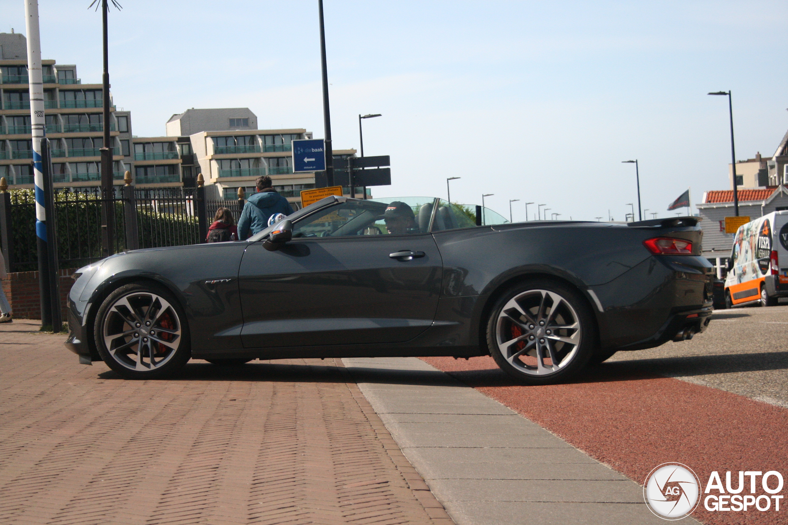 Chevrolet Camaro SS Convertible 2016 50th Anniversary